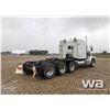 Image 3 : 2015 PETERBILT 367 TRI-DRIVE TRUCK
