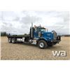 Image 2 : 2002 KENWORTH C500B T/A BED TRUCK