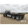 Image 4 : 2002 KENWORTH C500B T/A BED TRUCK