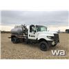 Image 2 : 2014 IHC TERRA STAR S/A PRESSURE TRUCK