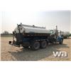 Image 3 : 2003 PETERBILT T/A PRESSURE TRUCK
