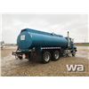 Image 3 : 2002 MACK CH600  T/A TANK TRUCK
