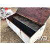 Image 2 : WOOD JOCKEY BOX