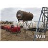 Image 1 : 300 GAL. TANK & STAND