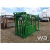 Image 1 : MORAND LIVESTOCK SQUEEZE