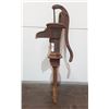 Image 1 : ANTIQUE HAND WELL PUMP