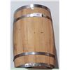 Image 1 : SMALL OAK WOODEN BARREL