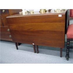 Drop-leaf Dining Table