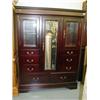 Image 1 : Gentleman's Armoire