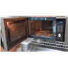 Image 4 : Samsung Microwave Oven 20" x 14 x 11"H