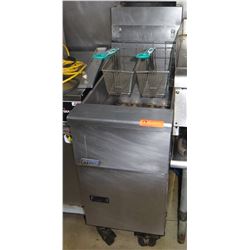 Pitco SG14 Fryer with 2 Fryer Baskets 16" x 34"D