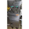 Image 2 : Pitco SG14 Fryer with 2 Fryer Baskets 16" x 34"D