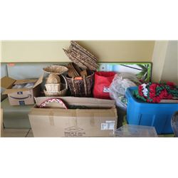 Lot of Misc. Baskets & Holiday Decorations
