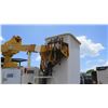 Image 8 : 01 International 4900 DT466E Bucket Truck w/Altec Boom Lift, 42-Foot Reach