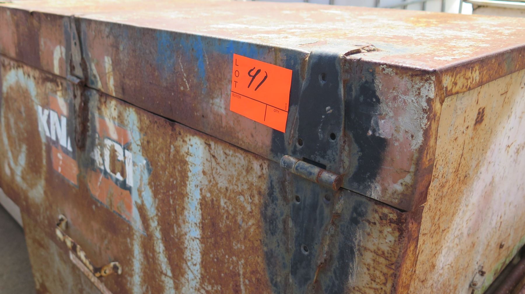 Knaack Job Box Oahu Auctions knaack-job-box-oahu-auctions