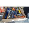 Image 1 : TRAY OF TOOLS