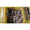 Image 2 : CRATE OF SHACKLES