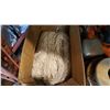 Image 2 : BOX OF STRING