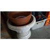 Image 3 : LOT OF PLANTERS AND ROLLING STANDS