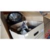 Image 1 : 2 BOXES LIGHTBULBS AND FLASHLIGHTS