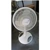Image 2 : LASKO ADJUSTABLE HEIGHT/SPEED FLOOR FAN