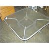 Image 2 : SQUARE GLASS TOP PATIO TABLE