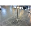 Image 1 : STAINLESS ROLLING STAND