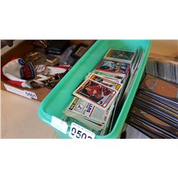 TRAY OF HOCKEY CARDS