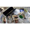 Image 2 : HEAVY CRYSTAL SERVING TRAY WITH COLLECTIBLE CONTENTS