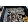 Image 3 : TRAY OF VARIOUS NEW NECKLACES