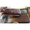 Image 2 : HIMALAYAN GEM NECKLACE, WALLET, ETC.