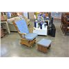 Image 2 : BUTTON BACK GLIDER W/ OTTOMAN