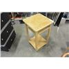 Image 1 : MAPLE ROLLING STAND