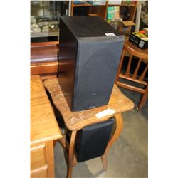 PAIR OF POLK AUDIO POWER PORT SPEAKERS