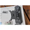 Image 3 : NEW OVERSTOCK INSIGNIA TV WALL MOUNT 13"-32" TILTING