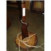 Image 3 : GUN STOCK LAMP