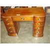 Image 1 : DOUBLE PEDESTLE MAHOGANY BASSETT FURNITURE DESK