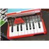 Image 2 : EMINEE CHILDS ACCORDIAN