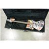 Image 1 : GUILD PILOT BASS GUITAR IN CASE