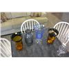 Image 4 : 5 GLASS VASES