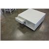 Image 2 : WHITE ROLLING COFFEE TABLE