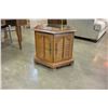 Image 2 : MAPLE GLASS TOP ENDTABLE