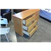 Image 3 : NEW 4 PIECE WHITE PLANTER SET
