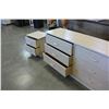 Image 3 : 6 DRAWER OAK FINISH DRESSER AND 2 DRAWER NIGHTSTAND