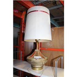 MID CENTURY POTTERY LAMP