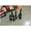 Image 1 : 6 BLACK CANDLESTICKS
