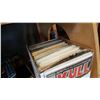 Image 2 : BOX OF COMICS