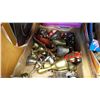 Image 2 : 2 TRAYS OF BRASSWARE