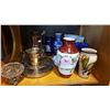 Image 1 : SHELF LOT VASES