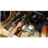 Image 3 : TRAY OF DECORATIVE DUCKS AND TRAY OF WOOD ANIMALS